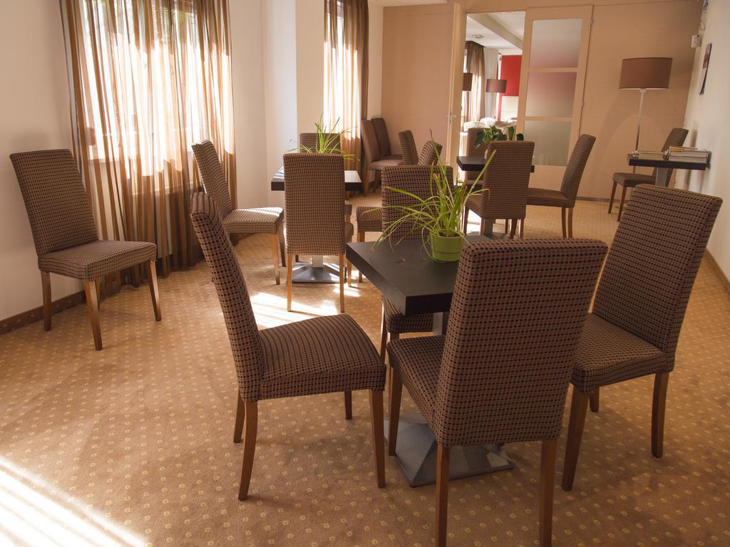 Hotel Regina Bolzano Esterno foto