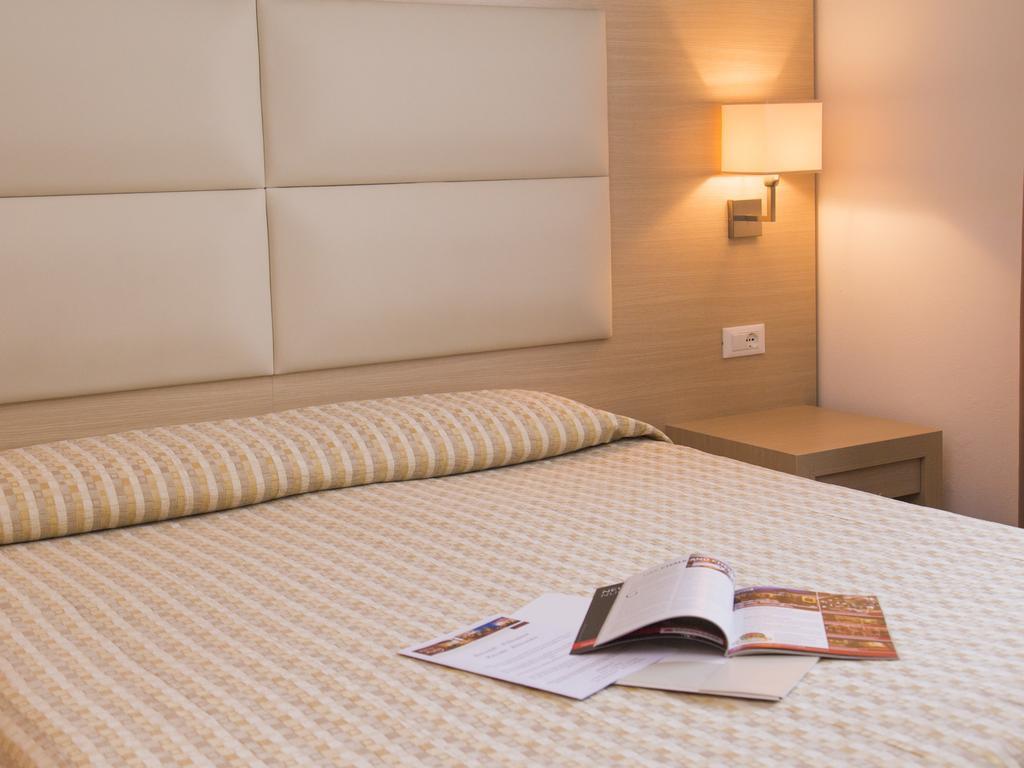 Hotel Regina Bolzano Esterno foto