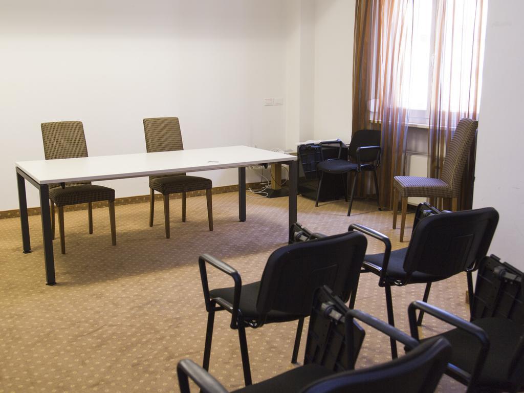 Hotel Regina Bolzano Esterno foto