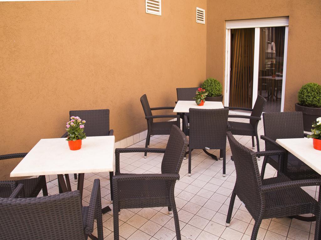 Hotel Regina Bolzano Esterno foto
